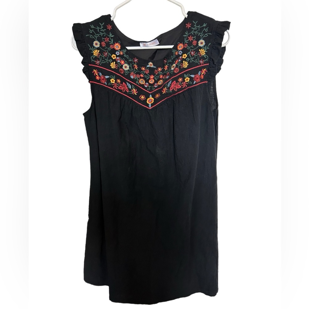 KIRUNDO black Floral Embroidered
Ruffle dress size large